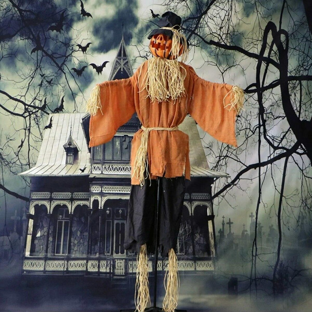 Animatronic Scarecrow Jack-O-Lantern Decoration